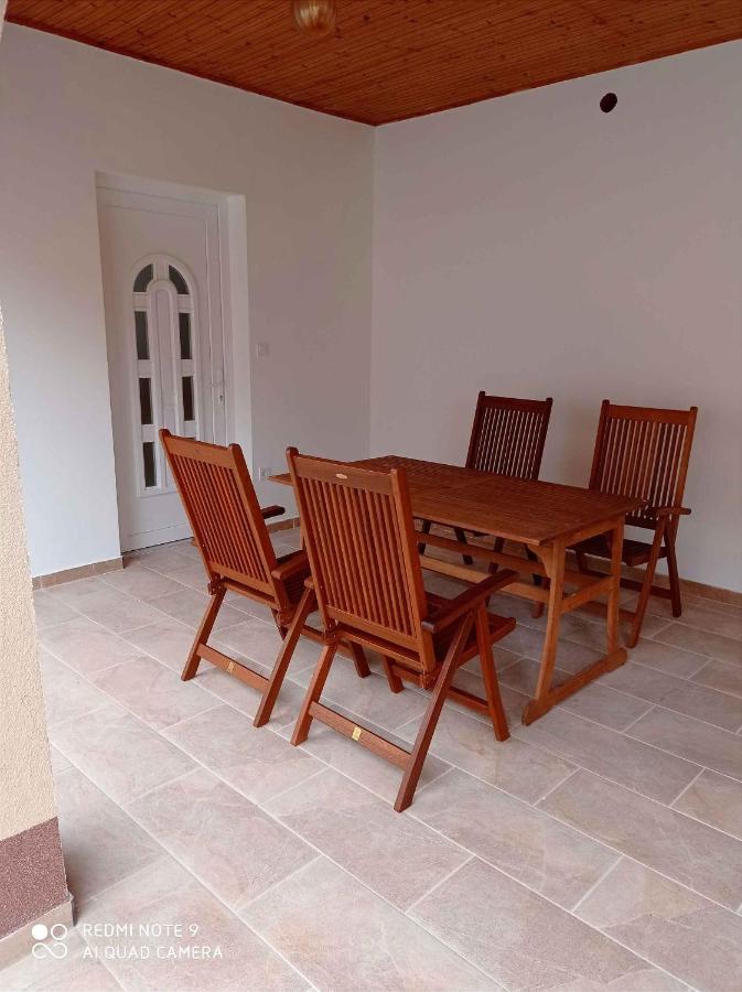 Apartment In Balatonlelle 40765 Buitenkant foto